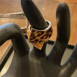 Lairs ring size 7 excellent condition
